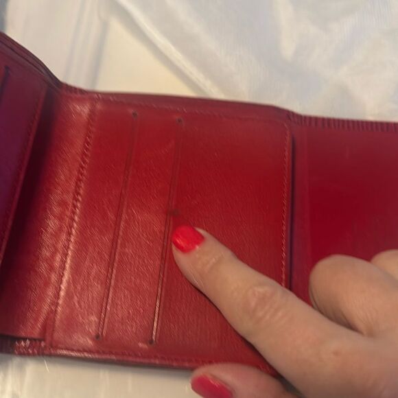 VTG *Louis Vuitton* Red Leather Epi Trifold Small Wallet Coin Purse - Picture 9 of 9